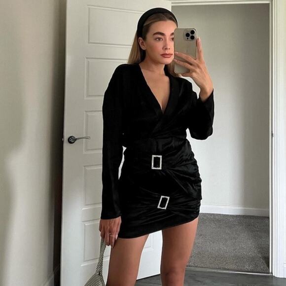 Zara Blogger Favorite Jewel Buckle Satin Mini Dress - Picture 9 of 9